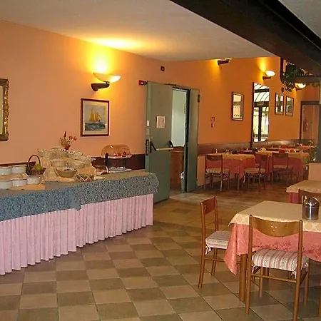 Alpi Del Mare Hotel
